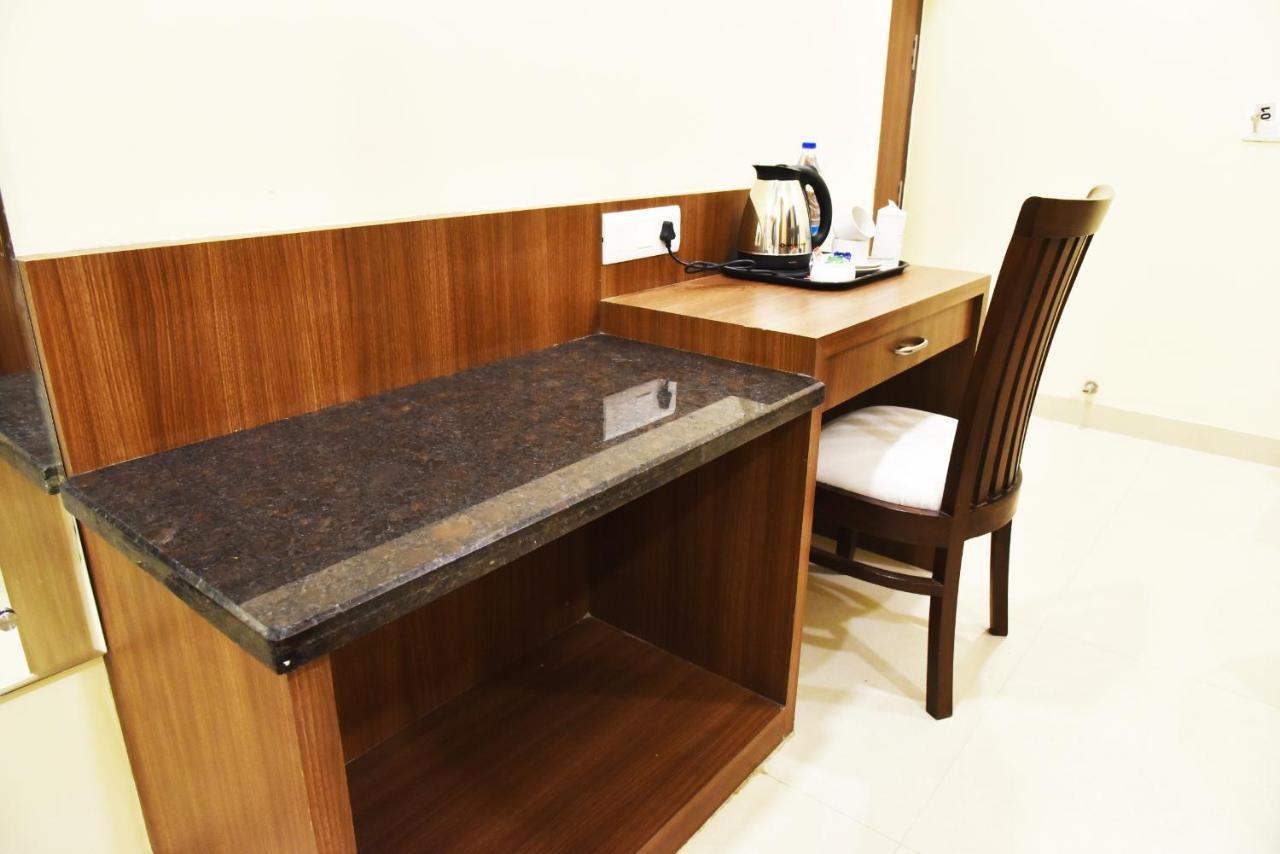 Hotel Amritsar International 2 Min Walk From Amritsar Bus Stand Eksteriør billede
