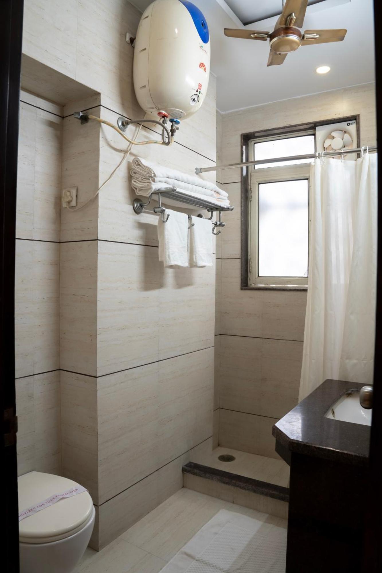 Hotel Amritsar International 2 Min Walk From Amritsar Bus Stand Eksteriør billede